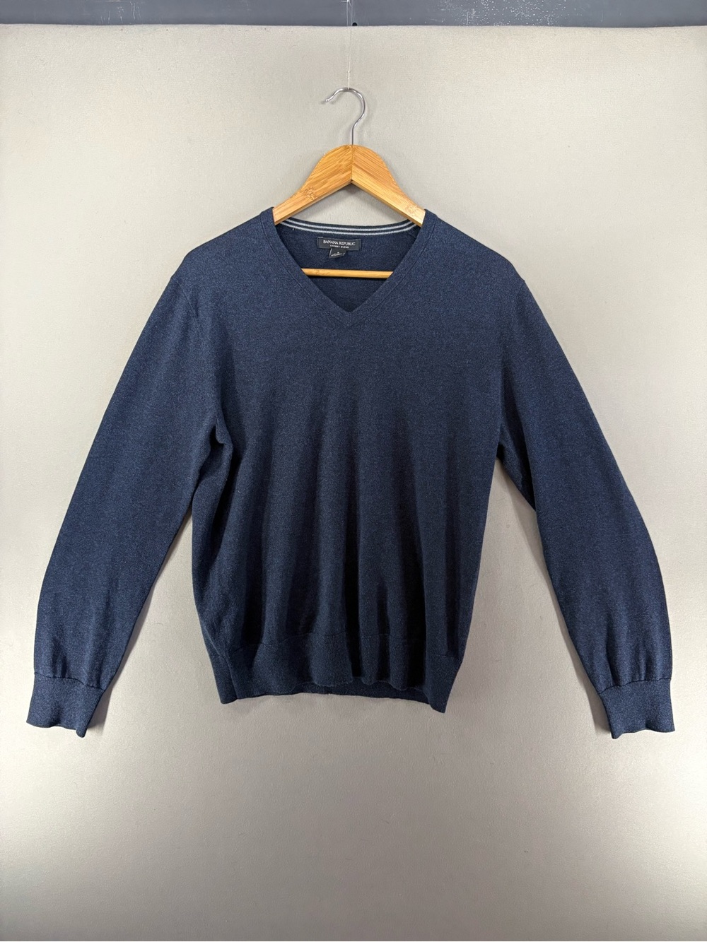 Banana Republic Sweater Men Small Blue Luxury Blend Silk Cashmere VNeck Pullover